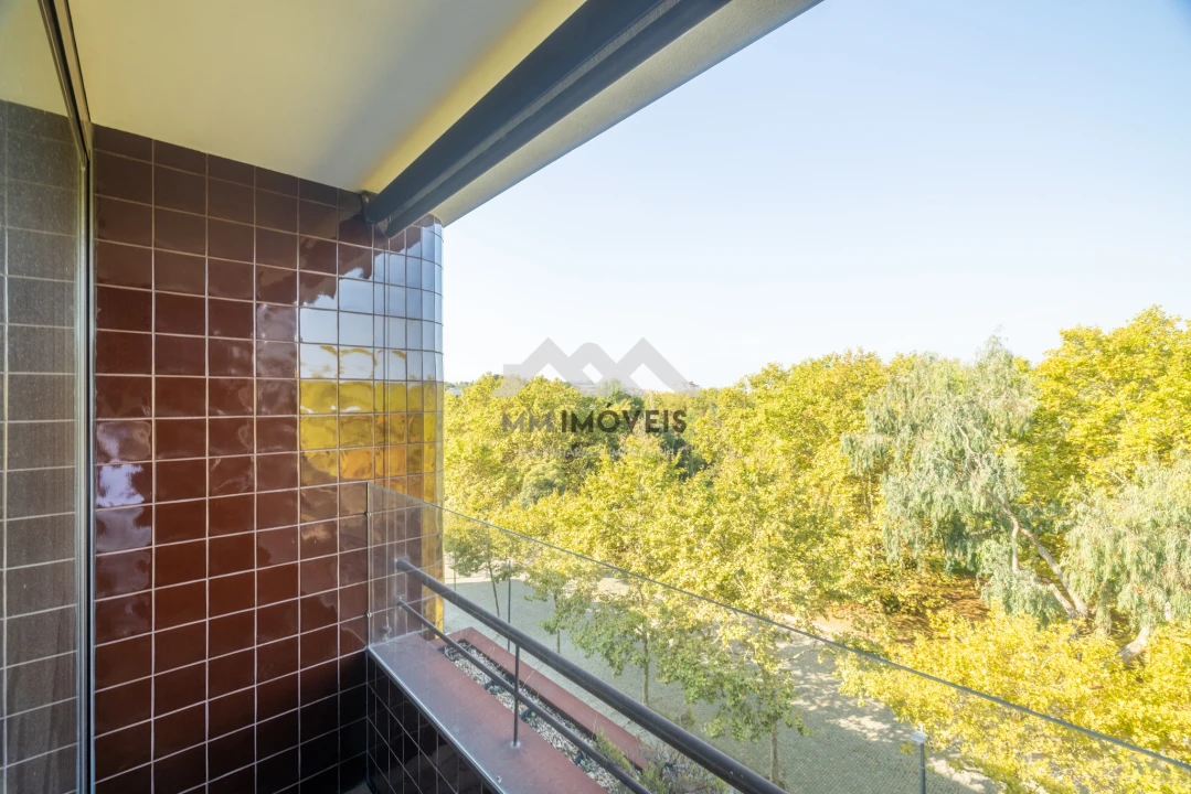 Apartamento T3 para Arrendamento em Aldoar, Foz do Douro e Nevogilde Foto 5