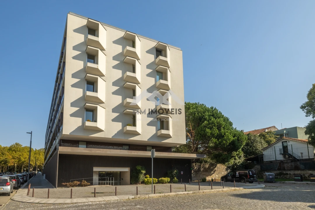 Apartamento T3 para Arrendamento em Aldoar, Foz do Douro e Nevogilde Foto 35