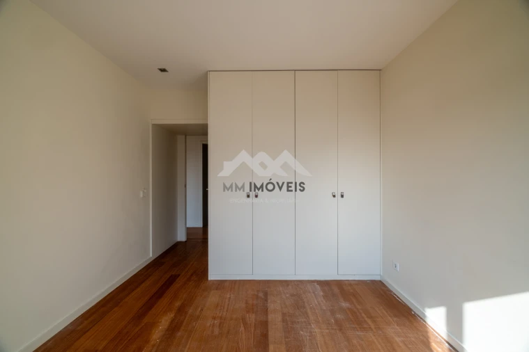 Apartamento T3 para Arrendamento em Aldoar, Foz do Douro e Nevogilde Foto 31