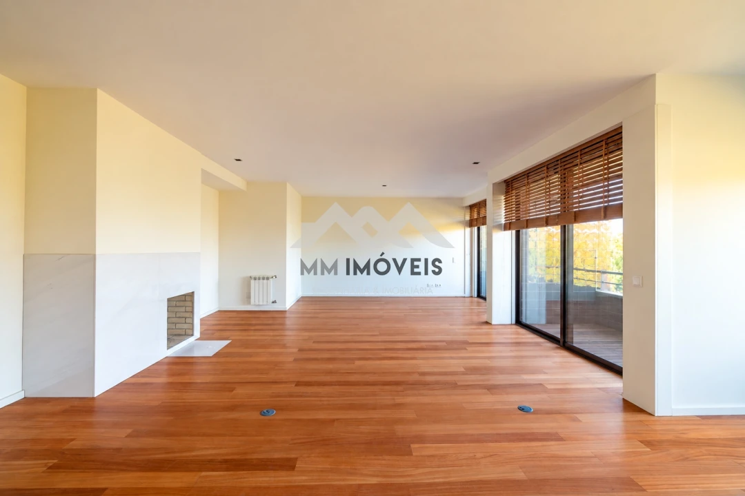 Apartamento T3 para Arrendamento em Aldoar, Foz do Douro e Nevogilde Foto 3