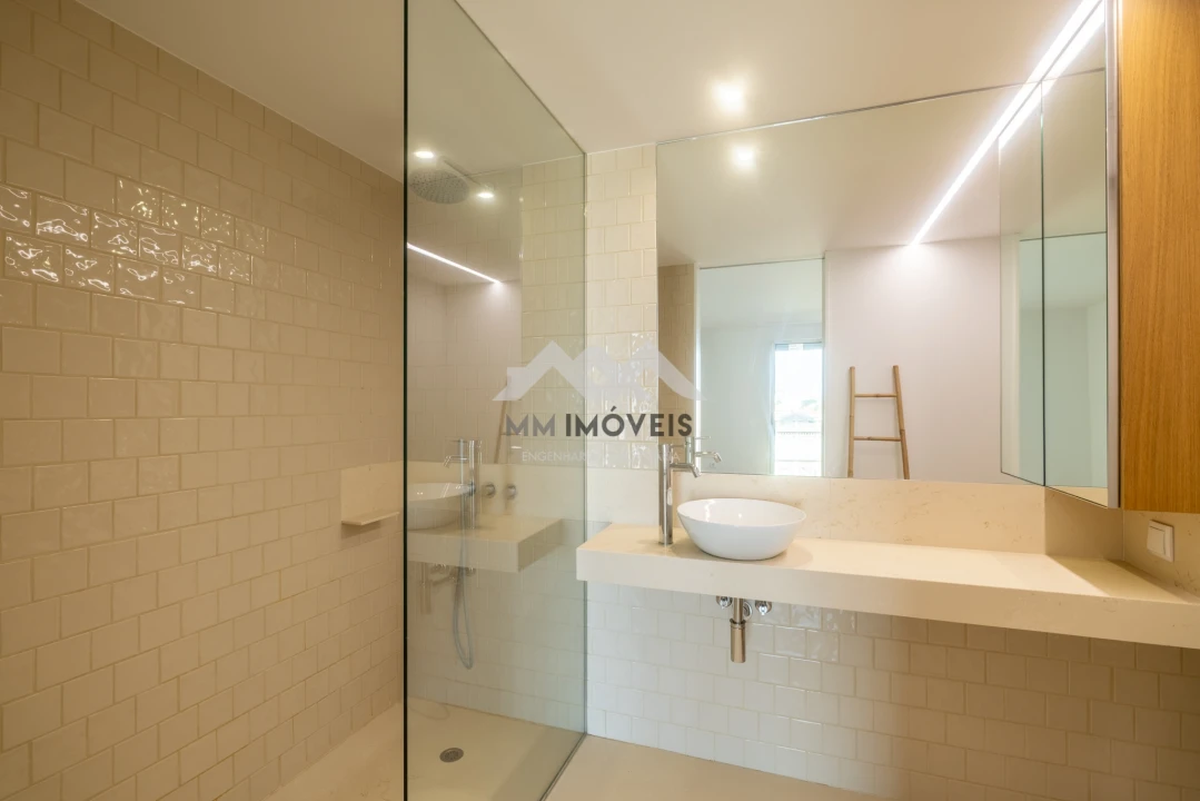 Apartamento T2 para Arrendamento em Bonfim Foto 18