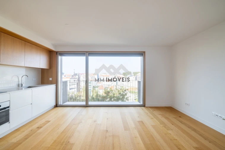 Apartamento T2 para Arrendamento em Bonfim Foto 4