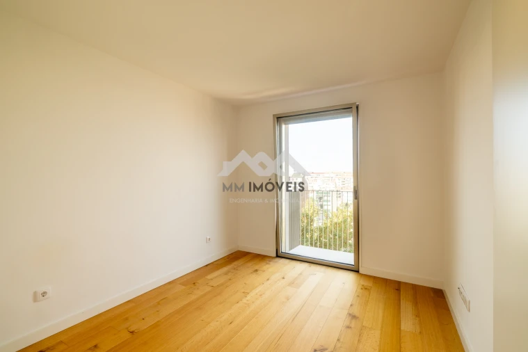 Apartamento T2 para Arrendamento em Bonfim Foto 19