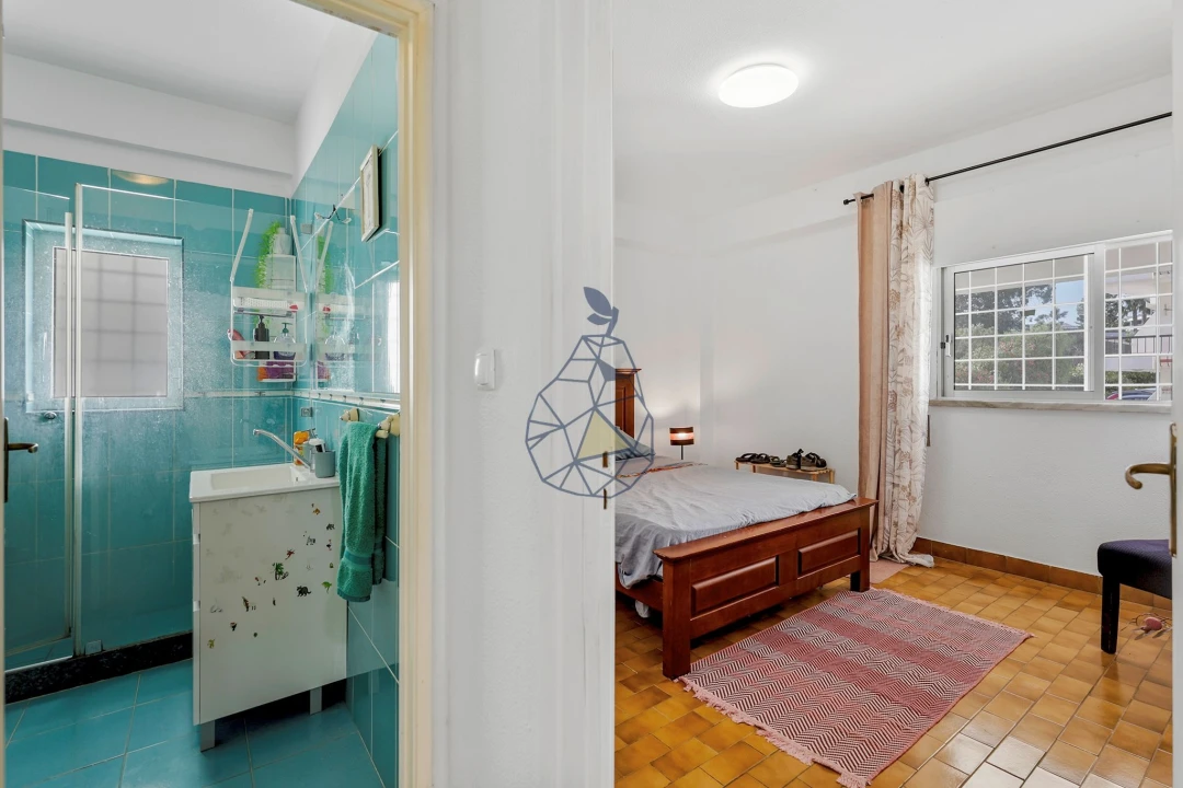 Apartamento T1 para Venda em Alvor Foto 6