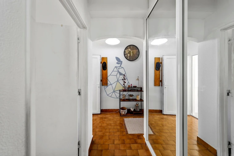 Apartamento T1 para Venda em Alvor Foto 11