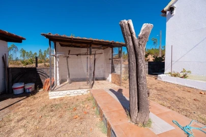Moradia T4 para Venda em Santo Andre das Tojeiras