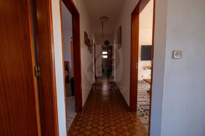 Moradia T4 para Venda em Santo Andre das Tojeiras