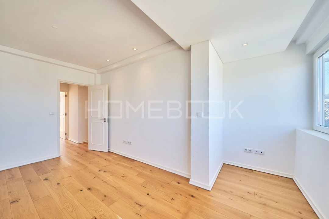 Apartamento T3 para Arrendamento em São Domingos de Benfica Foto 20