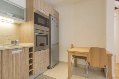 Apartamento T1 para Arrendamento em Avenidas Novas