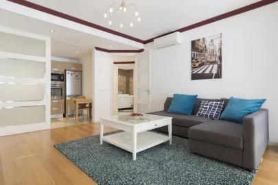 Apartamento T1 para Arrendamento em Avenidas Novas