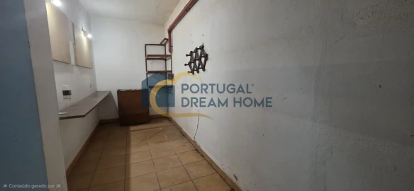 Moradia T4 para Venda em Albufeira e Olhos de Água