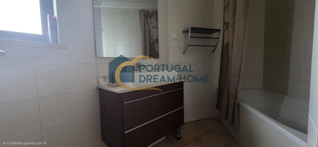 Moradia T4 para Venda em Albufeira e Olhos de Água Foto 18