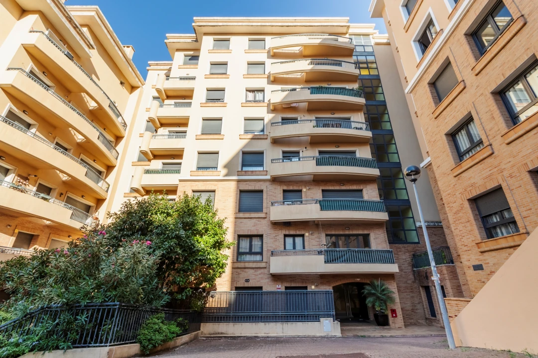 Apartamento T3 para Venda em Santo António dos Cavaleiros e Frielas Foto 1
