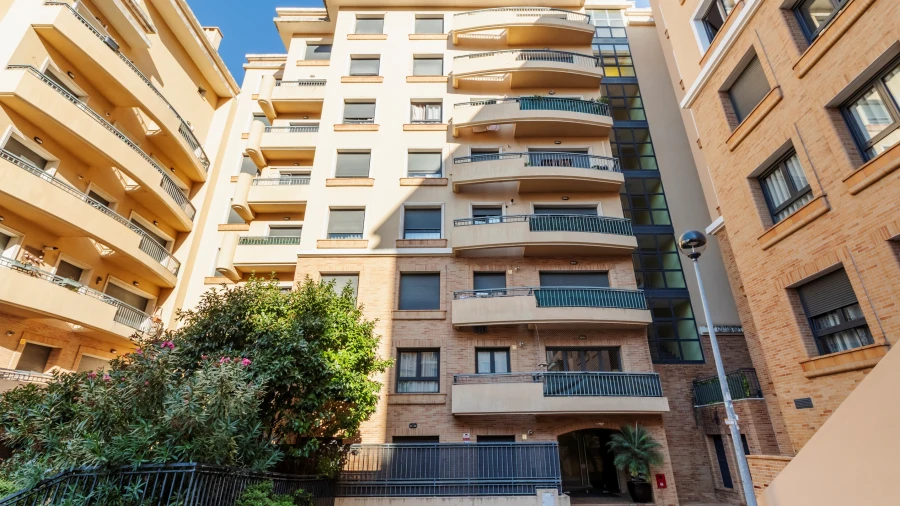 Apartamento T3 para Venda em Santo António dos Cavaleiros e Frielas