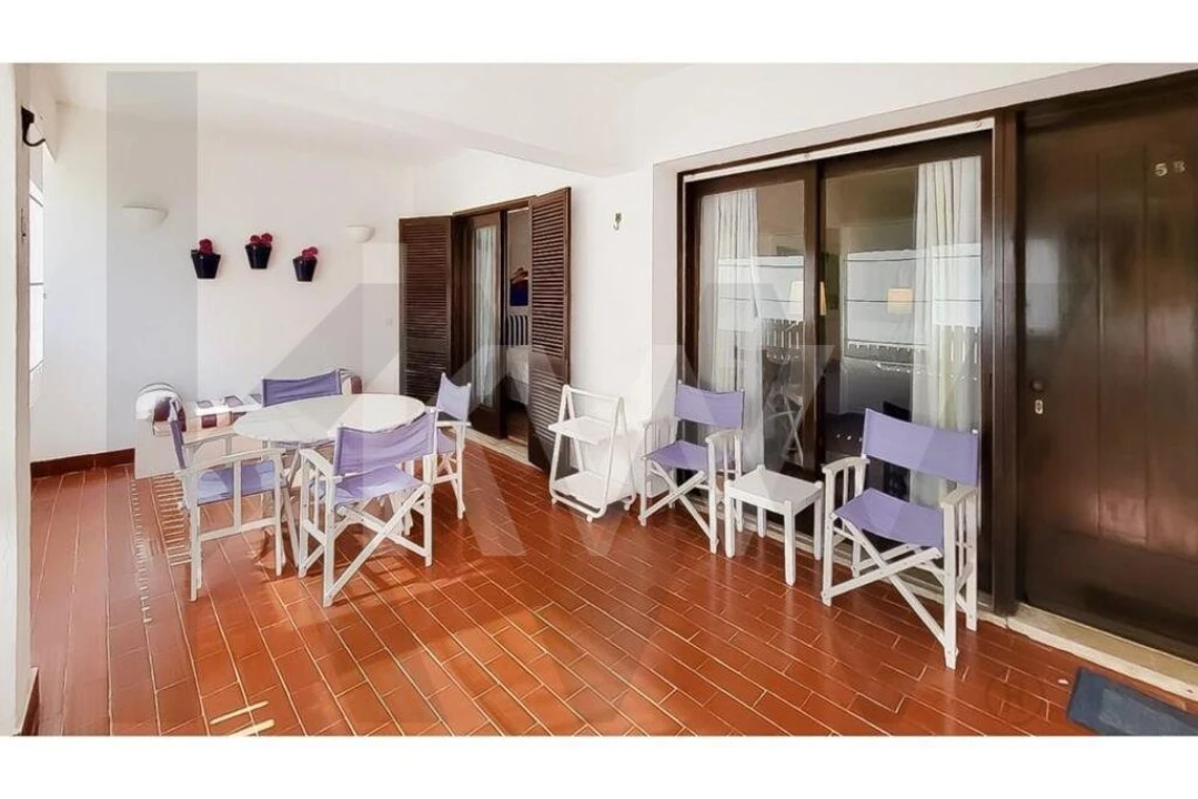 Apartamento T2 para Arrendamento férias em Albufeira e Olhos de Água Foto 1
