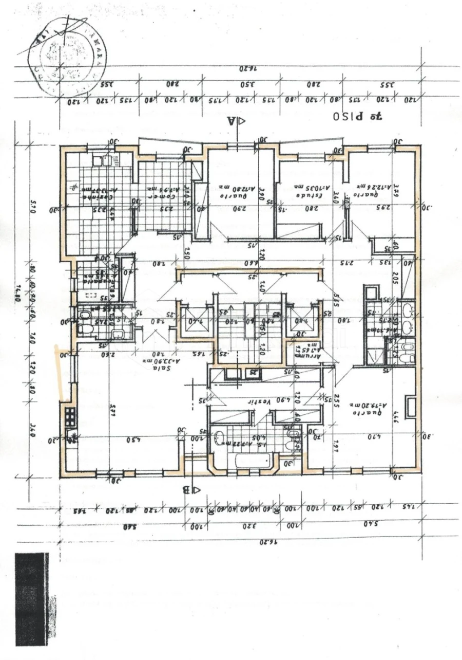 Apartamento T4 para Venda em Corroios Planta 1