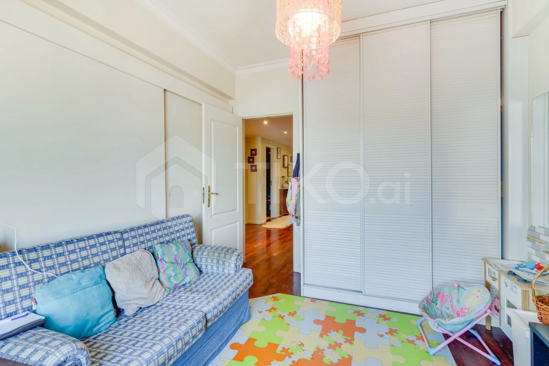 Apartamento T4 para Venda em Corroios Foto 30