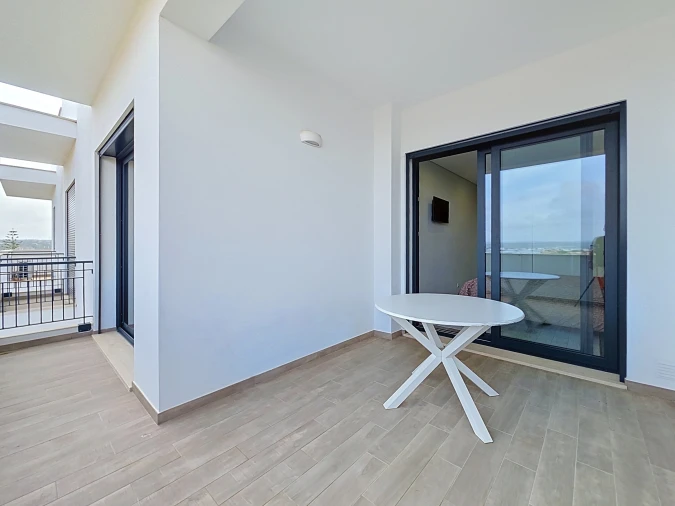 Apartamento T2 para Venda em Portimão Foto 12