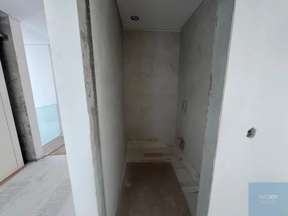 Moradia T3 para Venda em São Felix da Marinha Foto 20