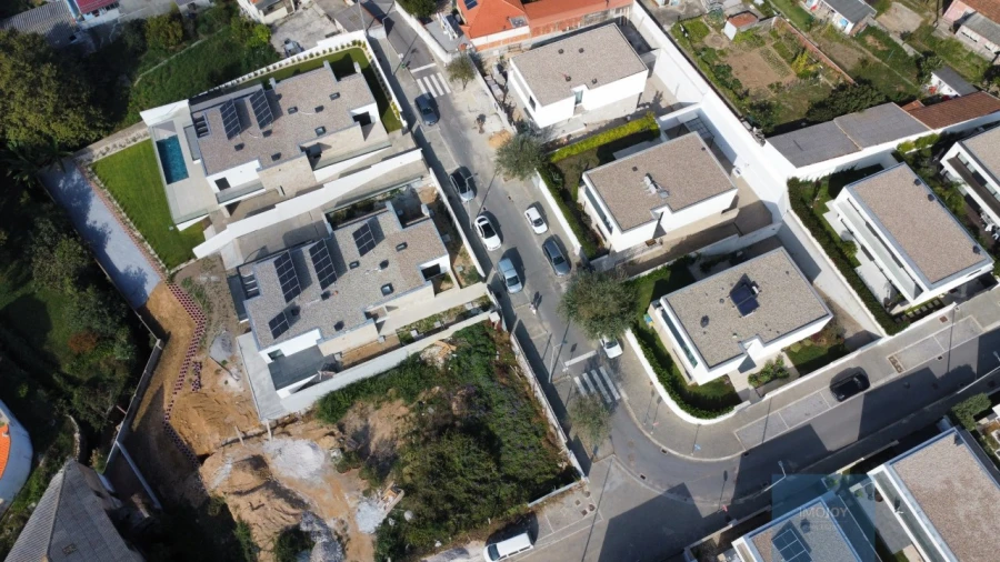 Moradia T3 para Venda em São Felix da Marinha Foto 30