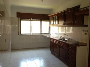 Apartamento T2 para Venda em Algueirão-Mem Martins