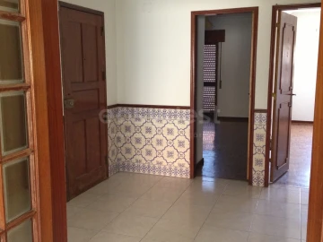 Apartamento T2 para Venda em Algueirão-Mem Martins