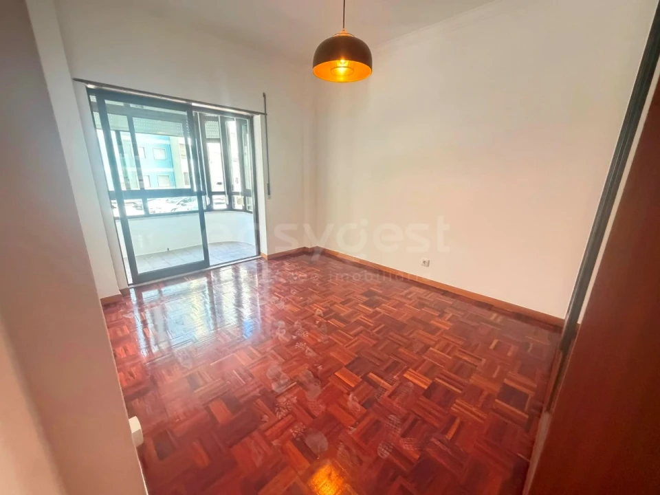 Apartamento T3 para Venda em Almada, Cova da Piedade, Pragal e Cacilhas Foto 15
