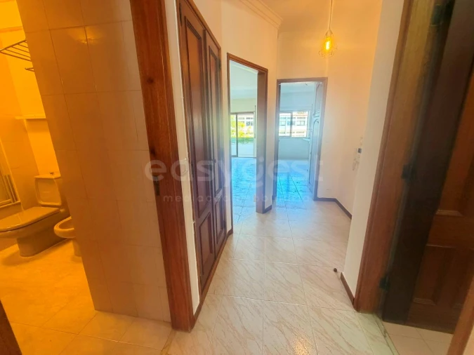 Apartamento T3 para Venda em Almada, Cova da Piedade, Pragal e Cacilhas Foto 7