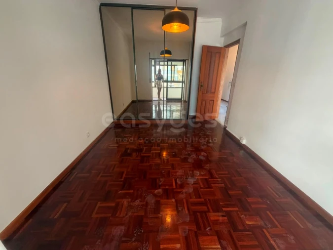 Apartamento T3 para Venda em Almada, Cova da Piedade, Pragal e Cacilhas Foto 16