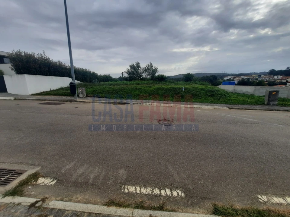 Terreno para Venda em Alvarelhos e Guidões Foto 4