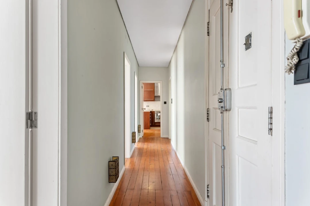 Apartamento T3 para Venda em Arroios Foto 9