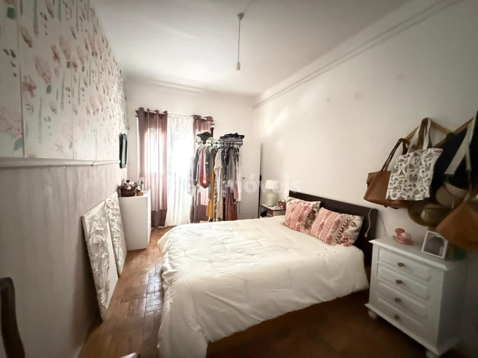 Apartamento T2 para Venda em São João Baptista Foto 5
