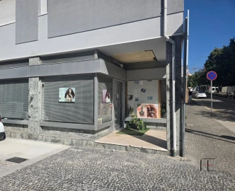 Loja para Arrendamento em Cedofeita, Santo Ildefonso, Sé, Miragaia, São Nicolau e Vitória