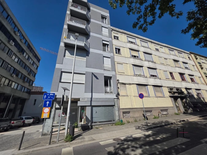 Loja para Arrendamento em Cedofeita, Santo Ildefonso, Sé, Miragaia, São Nicolau e Vitória Foto 2