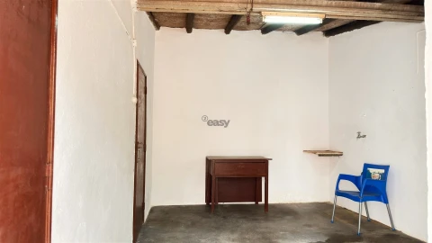 Moradia T2 para Venda em Nossa Senhora de Machede