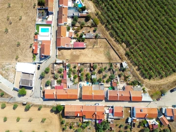 Moradia T2 para Venda em Nossa Senhora de Machede
