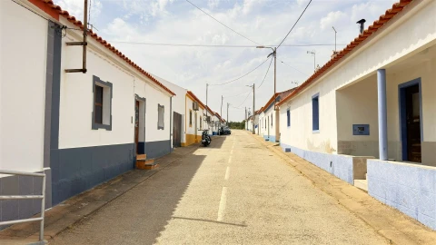 Moradia T2 para Venda em Nossa Senhora de Machede