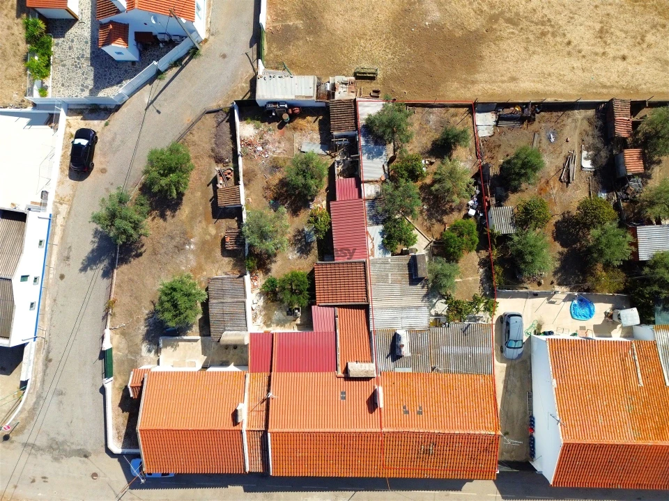 Moradia T2 para Venda em Nossa Senhora de Machede Foto 3