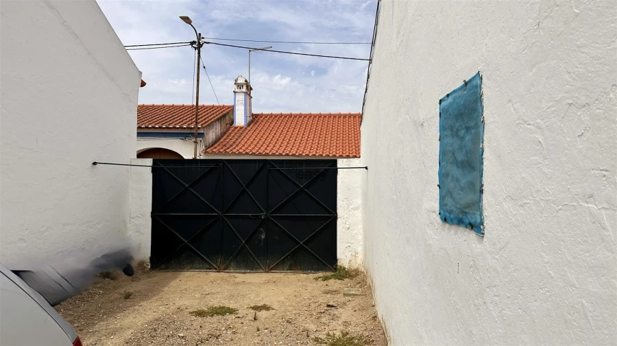 Moradia T2 para Venda em Nossa Senhora de Machede Foto 32