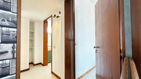 Apartamento T1 para Venda em Terrugem e Vila Boim