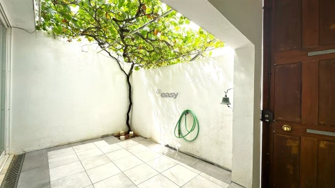 Apartamento T1 para Venda em Terrugem e Vila Boim