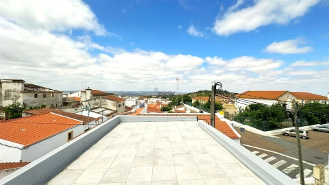 Apartamento T1 para Venda em Terrugem e Vila Boim