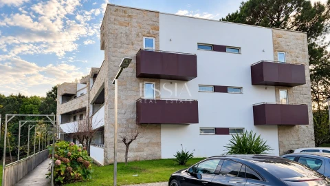 Apartamento T4 para Venda em Oliveira do Douro