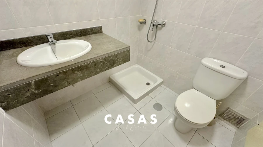 Apartamento T2 para Venda em São Martinho Foto 22