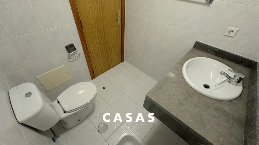 Apartamento T2 para Venda em São Martinho Foto 23