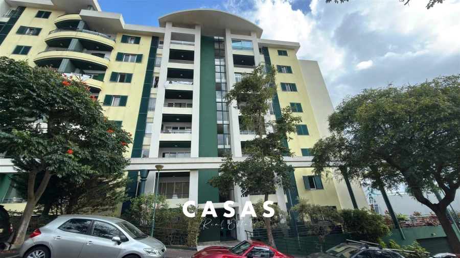 Apartamento T2 para Venda em São Martinho Foto 3