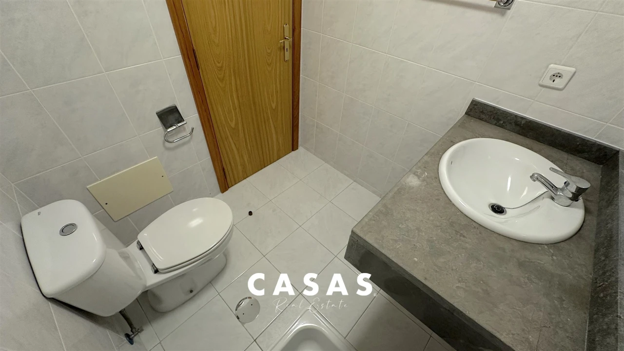 Apartamento T2 para Venda em São Martinho Foto 23