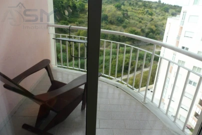 Apartamento T2 para Arrendamento em Queluz e Belas