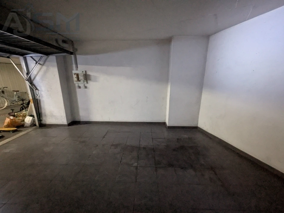 Apartamento T2 para Arrendamento em Queluz e Belas Foto 19