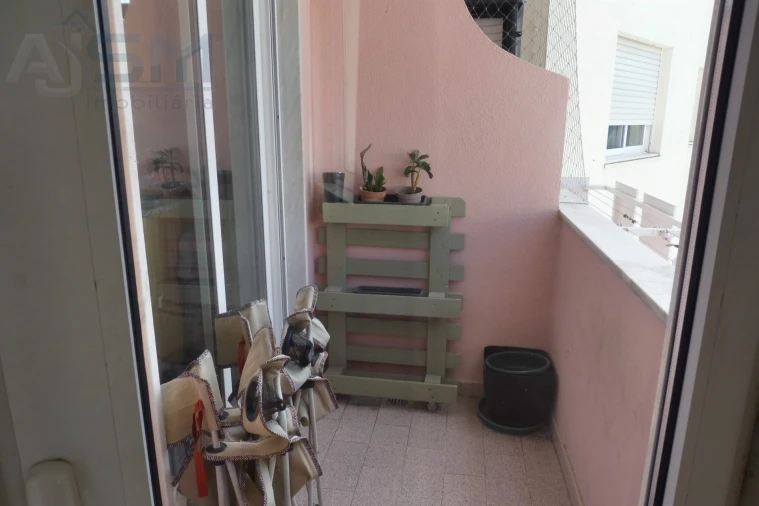 Apartamento T2 para Arrendamento em Queluz e Belas Foto 7
